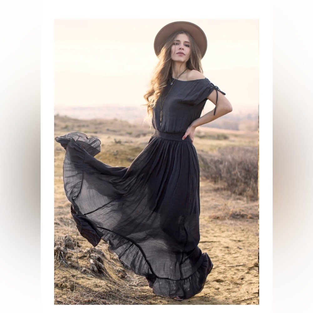 GIA DRESS IN CHARCOAL
